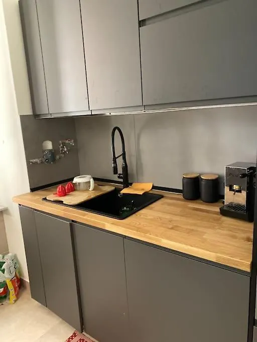 Happy Shared Apartment Naples 0*,  Italy