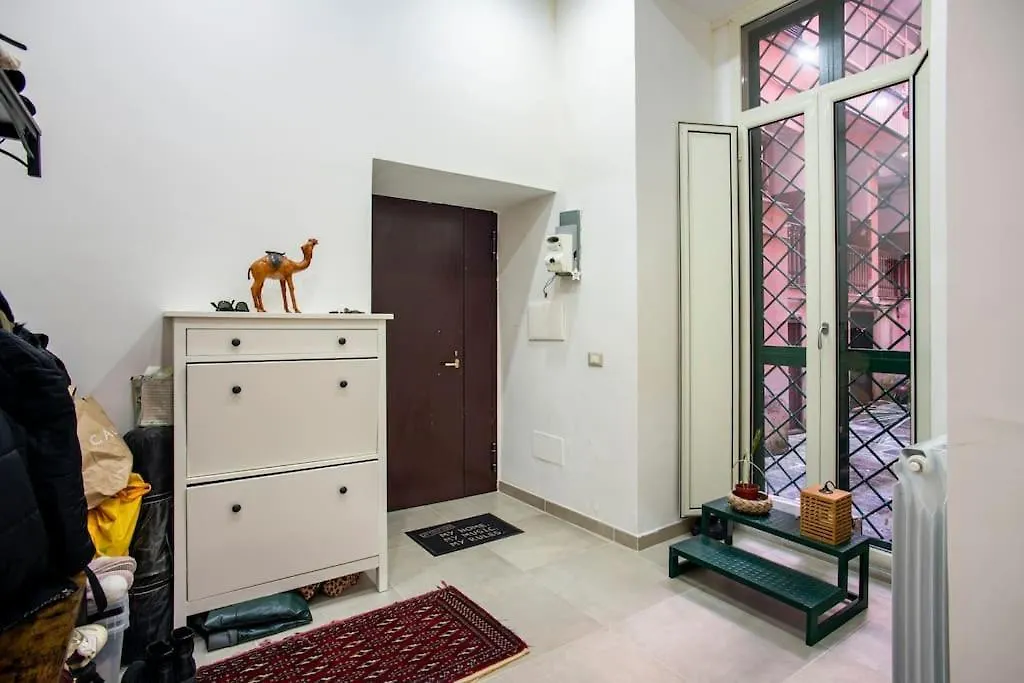 Happy Shared Apartment Naples 0*,  Italy