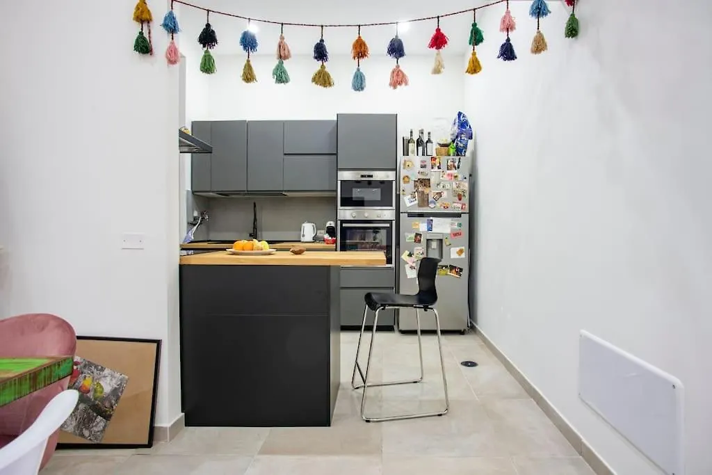 Happy Shared Apartment Naples 0*,